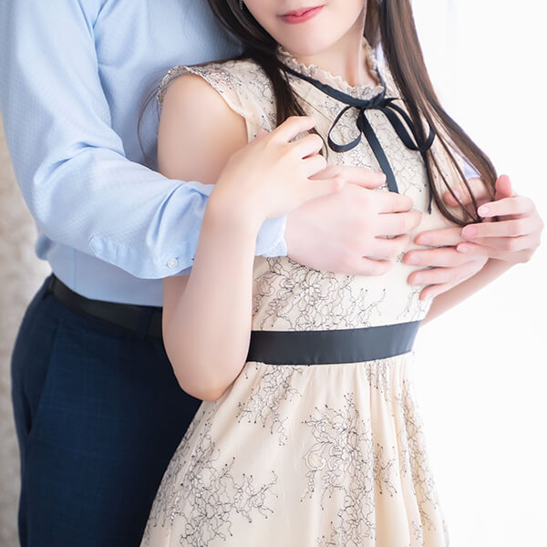 王様のヘルス-人妻のおもてなし-女性画像3